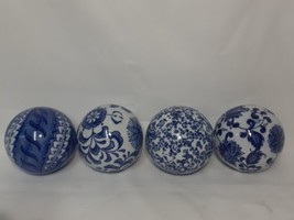 Vintage Cobalt Blue White Chinoiserie Ceramic/Porcelain Carpet Balls, Lot Of 4 - £25.39 GBP