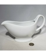 BIA Cordon Bleu Classic White Large Gravy Boat Syrup Pourer 8.75&quot; x 5&quot; EUC - £17.34 GBP