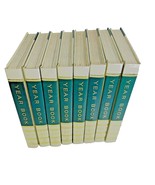 8 Volumes World Book Encyclopedia Year Books 1970-1978 In Excellent Cond... - £19.56 GBP