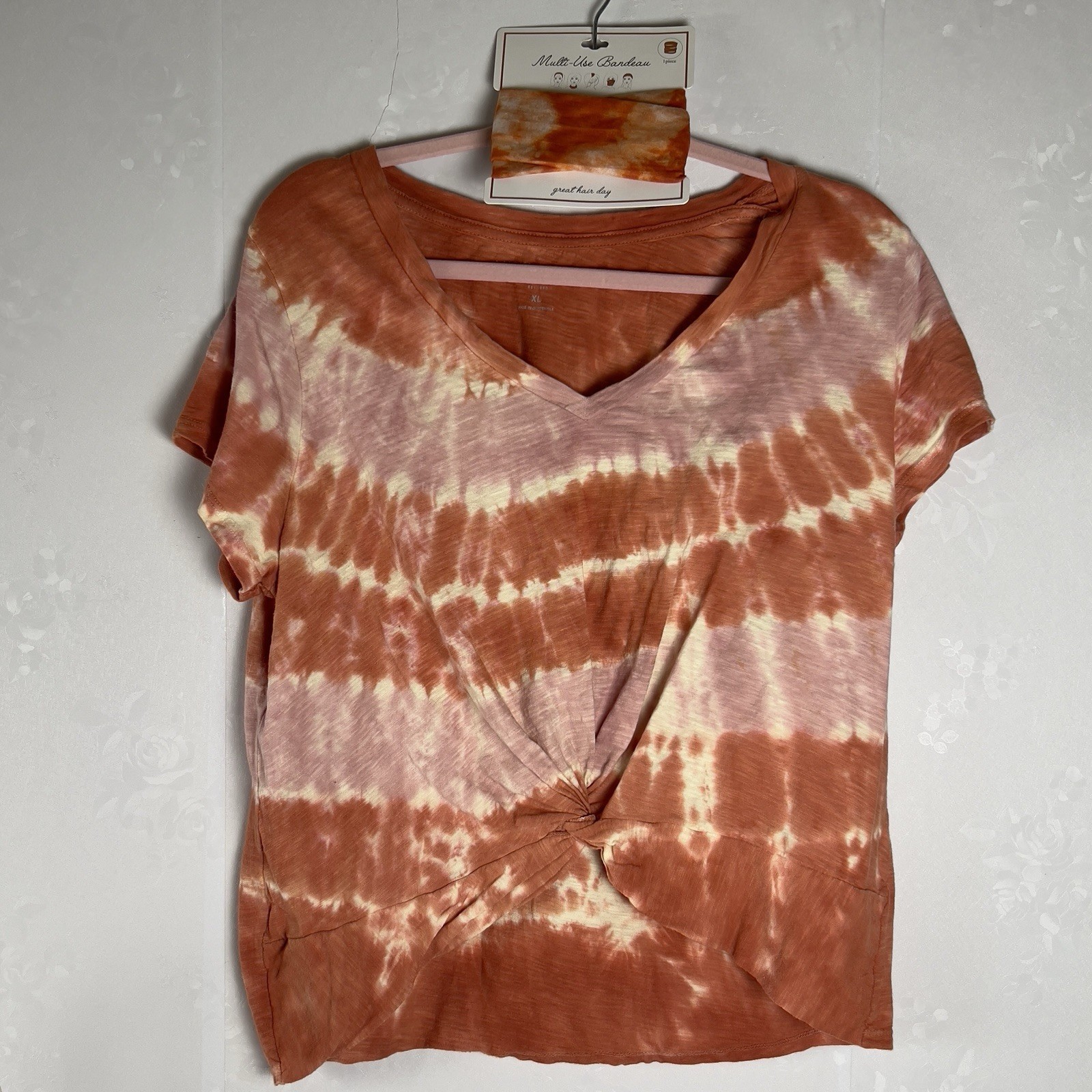 Lucky Brand Top Womens XL Ombré Short Sleeve Twist Front T Shirt W/Headb... - $15.00