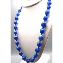 Vintage AB Royal Blue Necklace, Lovely Aurora Borealis Fluted Oblong Plastic - £28.17 GBP