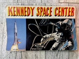 Postcard Fold Out NASA KENNEDY SPACE CENTER Space Port - £4.86 GBP