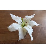 White, 7.5" fondant Casablanca Lily flower cake topper. Wedding, bridal shower - $15.00 - $20.00