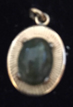 Vintage 1970s Hand Crafted Green Chinese Nephrite Jade 12K Gold Filled Unisex Pe - £22.78 GBP