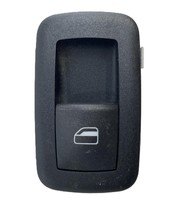 2021 Chrysler Pacifica RH Passenger Rear Door Window Switch 68234086AB OEM - $368.13 MXN