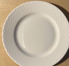 MIKASA Lattice 6 3/4-inch appetizer plate - $6.93