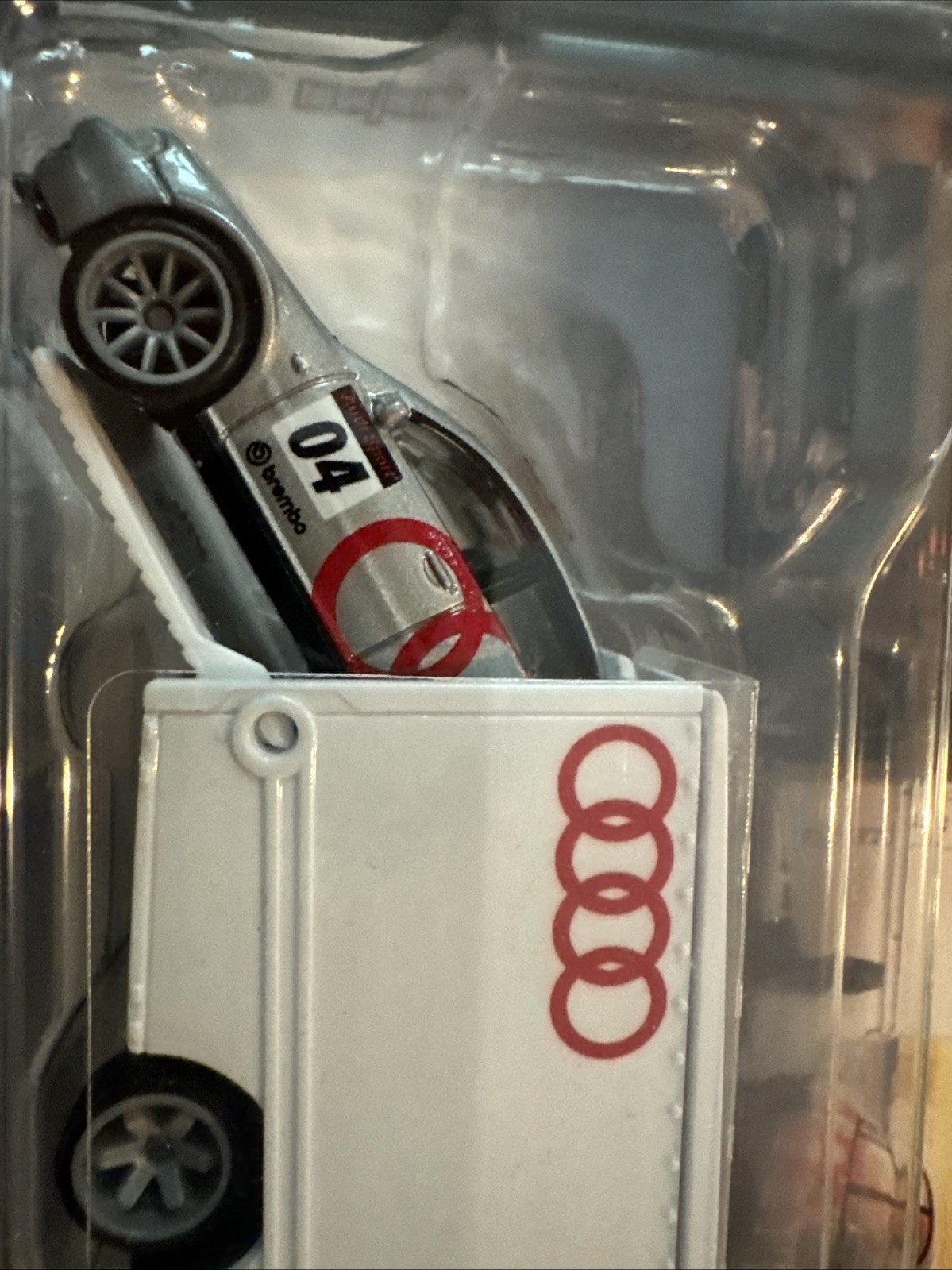 Hot Wheels Audi S4 Quattro / Fleet Flyer Team Transport #77 Audi Sport Item image 3
