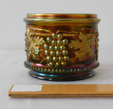 Vintage Northwood Grape and Cable Iridescent Carnival Powder Jar Base Green - £19.92 GBP