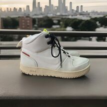 Nike Path Winter Fossil Volt 2020 Men's Size 9 Ivory - $150.48