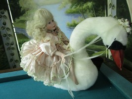Hamilton Collection The Swan Princess By Phyllis Parkins Doll With Swan - £83.77 GBP
