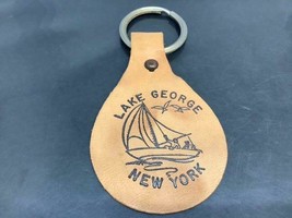 Vintage Brown Leather Keyring LAKE GEORGE Keychain NEW YORK Porte-Clés C... - $8.22