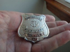east providence rhode island police department auxiliary  badge 1950&#39;s bx 1 - $1,903.45 MXN