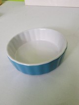 Housewares International Mini Circle Fluted Baking Dish Blue White - £14.42 GBP