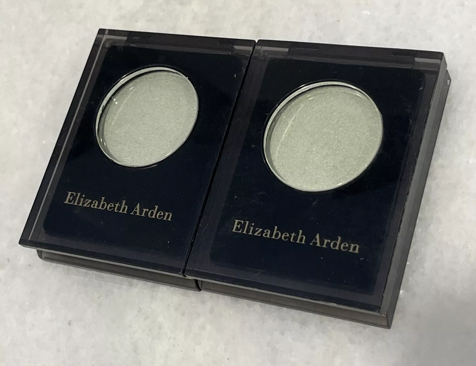 2 Elizabeth Arden Color Intrigue Eyeshadow - Limelight 16 - 0.07 oz - $12.07