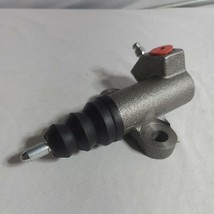 Clutch Slave Cylinder Dorman CS37493 - $280.97 MXN