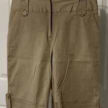 VTG. Women D.F.A. New York Shorts Size 12 Beige Casual Summer - $11.88