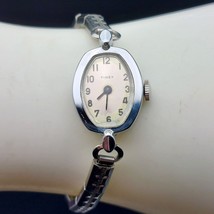 Vintage Timex Ladies Mechanical Watch Silver Tone 1960s Oval Face Classi... - £49.88 GBP