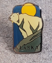 ALASKA Polar Bear Sun Travel Souvenir Lapel Hat Pin - £4.71 GBP