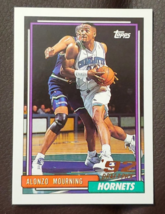 Alonzo Mourning 1992-93 Topps 92 Draft Pick Hornets Rookie Trading Card #393 - £9.41 GBP