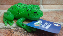 Spotted Frog Toad Life-Like Realistic Squishy Stretchable Figure Toy Squeezable - £13.63 GBP