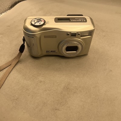 Gateway DC-M40 4.1MP Point &amp; Shoot Digital Camera 3x Optical 2x Digital ... - $19.79
