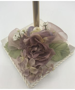 Beverly Clark Collection Penholder English Garden with Mauve Ribbon Gold... - $44.93 CAD