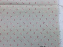 1/2 Yd Pink Birds Off White Background Quilting Fabric - £7.11 GBP
