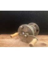 Vintage South Bend Level Winding Anti-Back-Lash Style No. 1200 Casting Reel - $21.04