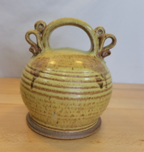 Studio Art Pottery Cloche Cover Dome Handle Hand Thrown Tan Speckled 8” x 6.5” - £20.29 GBP