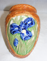 Vintage Hand Painted Wall Pocket Japan Porcelain Basket with Blue Lily 13c - $645.41 MXN