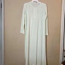 Miss Elaine Sz M Nightgown~Embroidery Pleated Light Green~Cuddleknit Honeycomb - £25.38 GBP