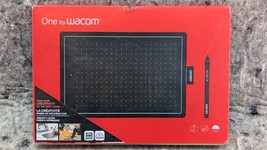 New Wacom One Drawing Tablet,  For Windows PC and Mac - CTL472K1A - $46.01 CAD