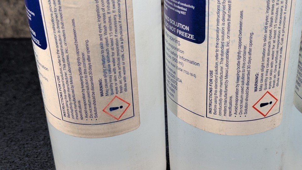 Lot of 3 New MesaLabs Conductivity Standard Solution 14.0 mS/cm, 32 oz/Bottle Item image 9
