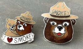 Vintage Pin Set Of SMOKEY THE BEAR Prevent Wildfires Lapel Hat Pins Pinb... - $215.06 MXN