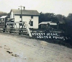 RPPC Dirt Street View Center Point, IA Iowa 1917 Postcard  - £8.47 GBP