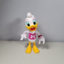 Disney Mattel Daisy Duck Ponytail 5.5&quot; Figure 2011 Pink Shirt Bracelet Arms Move - £7.16 GBP