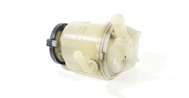 2014 Toyota Tacoma OEM Power Steering Reservoir 4.0L V6 - $649.51 MXN
