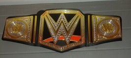 WWE World Heavyweight Wrestling Champion 2014 Kids Toy Belt Mattel - $262.41 MXN