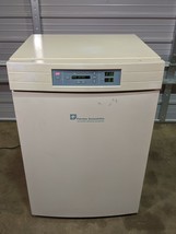 Forma Scientific 3110 Water Jacketed CO2 Incubator / 30 DAY GUARANTEE - £669.39 GBP