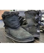 UGG 1016225 Bow Black Shearling Suede Boot Women size 8 - $64.15 CAD