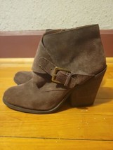 Lucky Brand Women&#39;s Eastin Brown Suede Leather Block Heel Ankle Bootie Size 7 - £20.53 GBP