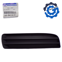 New OEM Mopar Front Right Fascia Plug for 2005-2010 Dodge Charger 300 04... - $652.77 MXN