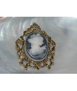 Estate Bluish Gray Oval Plastic Lady Cameo in Ornate GOldtone Frame Pin ... - $10.39