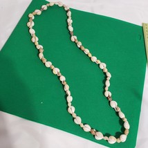 Puka Sea Shell Necklace Hawaiian single strand 16 inches - £3.99 GBP