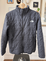 The North Face Men's Junction Insulated Jacket Lightweight Puffer Black ... - $67.50