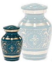Small/Keepsake 4 Cubic Inch Brass Caribbean Funeral Cremation Urn for Ashes - £55.93 GBP