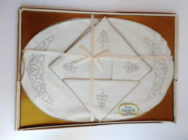 Vintage Pure Linen Embroidered Placemats and Napkins NOS 8 Piece by Victory - £14.66 GBP