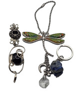 Pendants &amp; Key Chains Dragonfly Day of the Dead Natural Stones Lot of 4 - $468.59 MXN