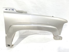 2001 2006 Chevrolet Tahoe OEM Passenger Right Fender Pewter Metallic 4dr z71 - $309.38