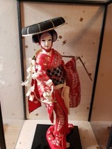 Vintage Japanese Nishi Geisha Doll in Glass Display Showcase Case Japan - £278.33 GBP